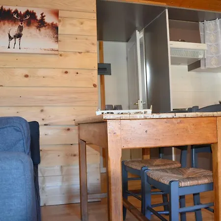 Camping La Mare Aux Fées Camping 3*
