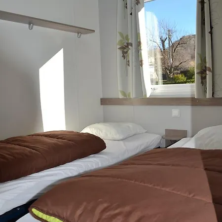 Camping La Mare Aux Fées Camping 3*