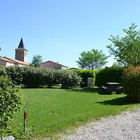 Camping La Mare Aux Fées Camping