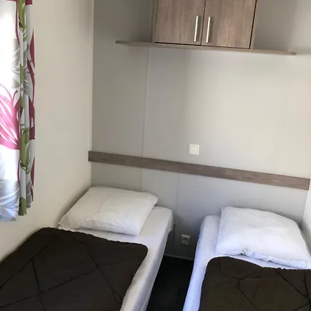 Camping La Mare Aux Fées Roquefeuil